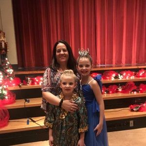 Meet your Posher, Dawn